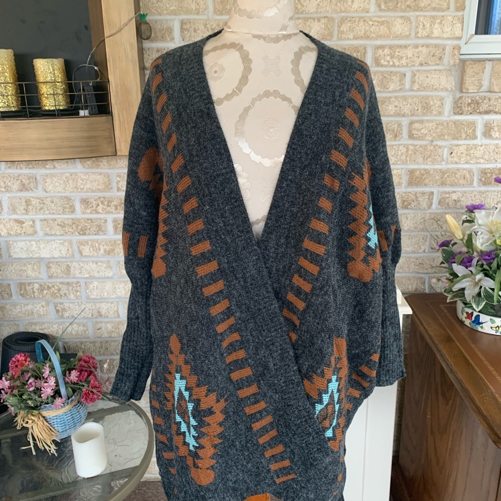 Debut gray/orange Aztec cardigan sweater size S/M